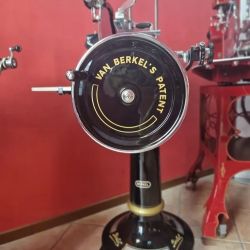 restauro affettatrici berkel